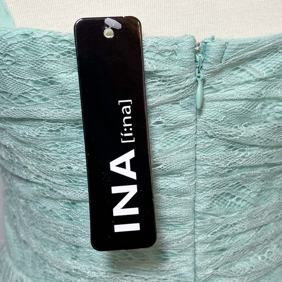 Stunning Lace A Line Spaghetti Straps Floor Length Mint Gown - Picture 14 of 16